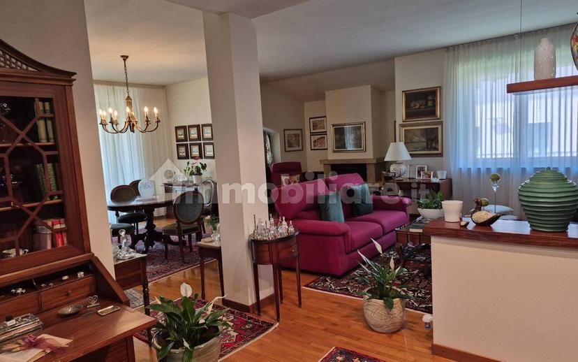 Villa unifamiliare via Libertà, Lazzate — foto 2 di 98