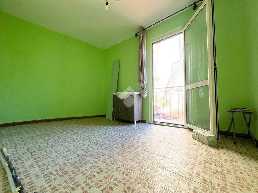 Trilocale via Littardi 33, Centro, Taggia