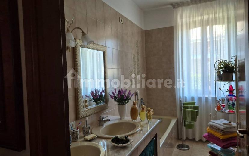 Villa unifamiliare via Libertà, Lazzate — foto 33 di 98