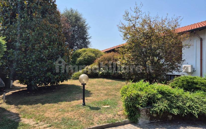 Villa unifamiliare via Libertà, Lazzate — foto 91 di 98