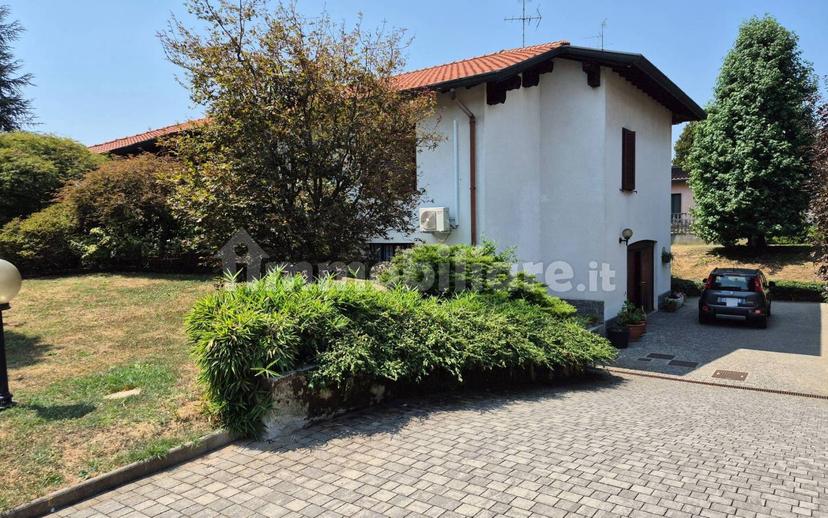 Villa unifamiliare via Libertà, Lazzate — foto 75 di 98