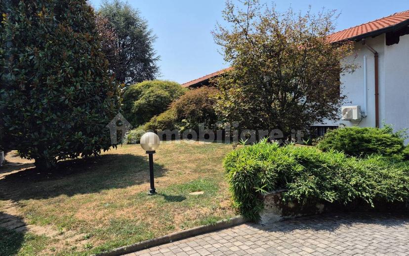 Villa unifamiliare via Libertà, Lazzate — foto 63 di 98
