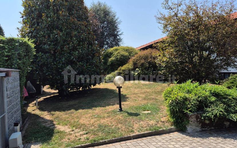 Villa unifamiliare via Libertà, Lazzate — foto 70 di 98