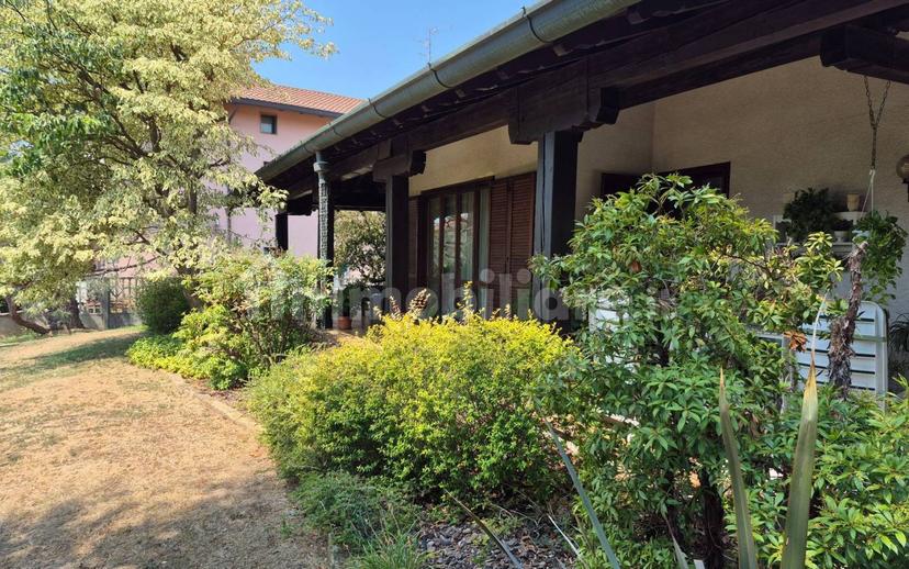 Villa unifamiliare via Libertà, Lazzate — foto 38 di 98
