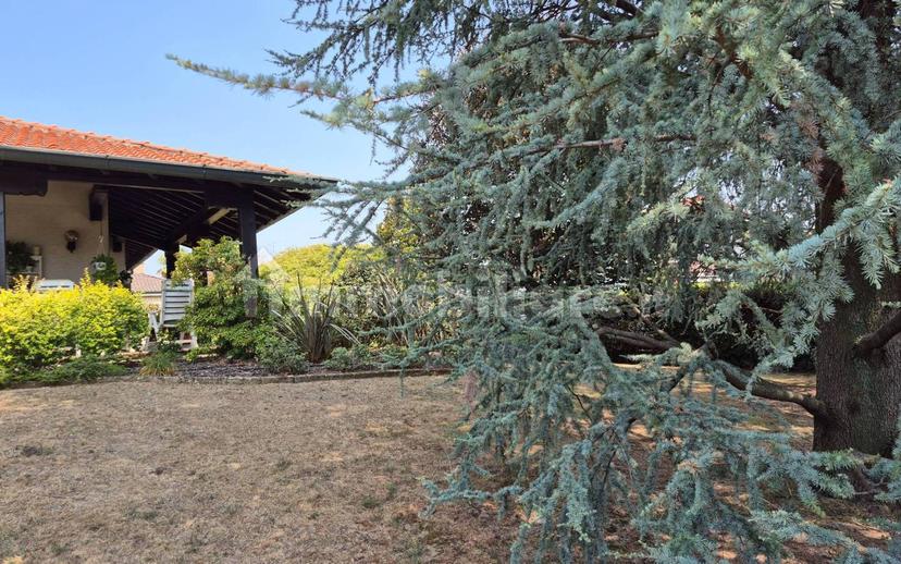 Villa unifamiliare via Libertà, Lazzate — foto 3 di 98