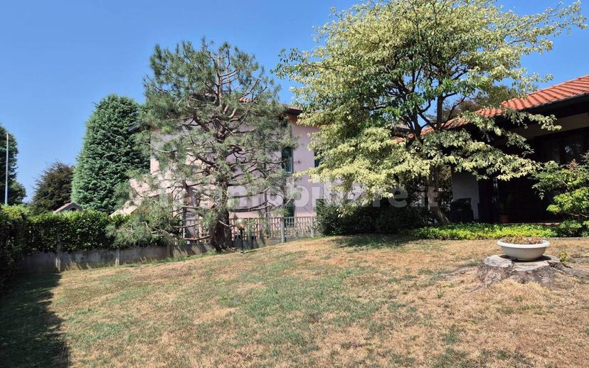 Villa unifamiliare via Libertà, Lazzate — foto 45 di 98