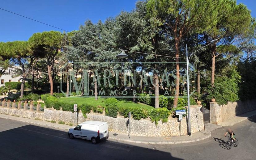 Quadrilocale viale Domenico Carella, Martina Franca — foto 12 di 20