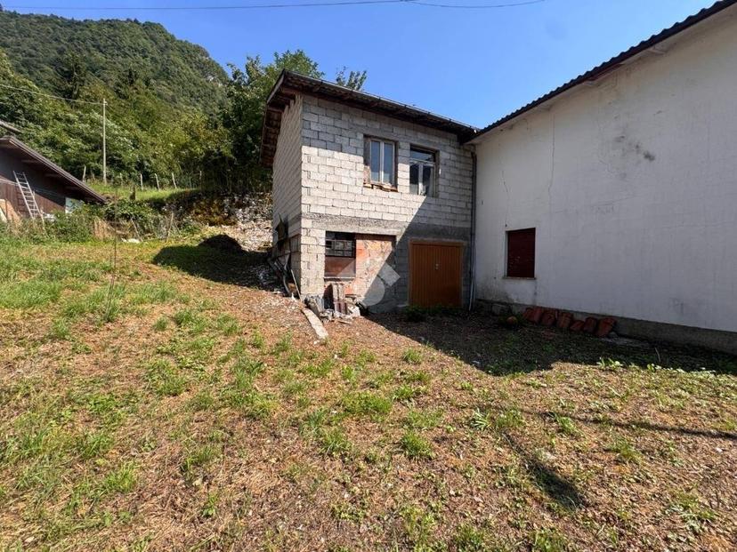 Terratetto unifamiliare via Molini 24, Arten, Fonzaso — foto 16 di 20
