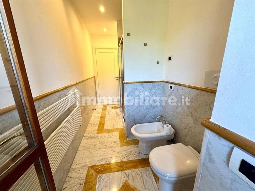 Appartamento via oslavia 24, San Biagio, Monza — foto 15 di 36
