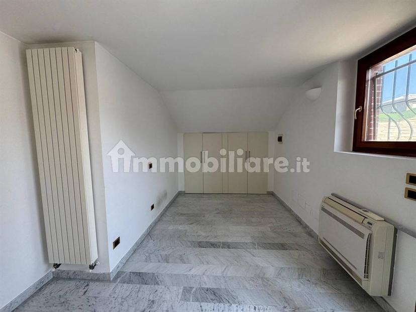 Appartamento via oslavia 24, San Biagio, Monza — foto 32 di 36