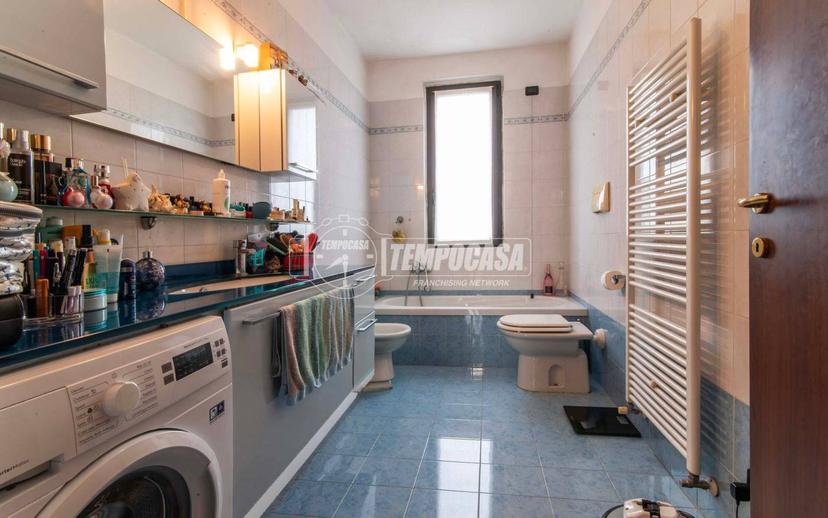 Trilocale via Giardini 157, Centro, Marnate — foto 18 di 21