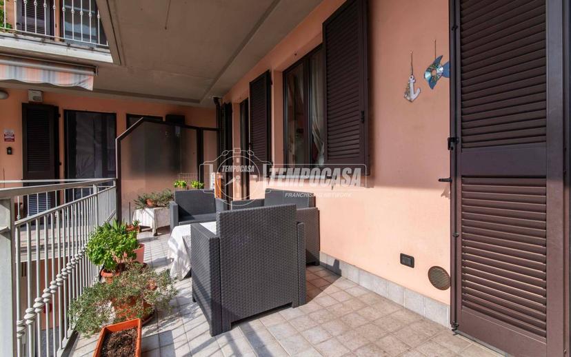 Trilocale via Giardini 157, Centro, Marnate — foto 2 di 21
