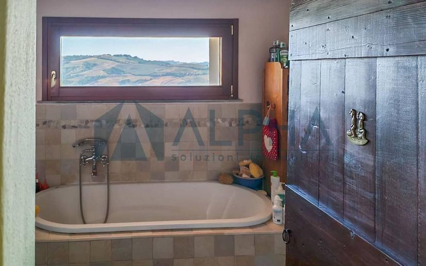 Villa unifamiliare Sp102, Civitella di Romagna — foto 2 di 32