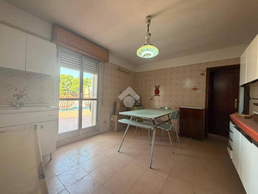 Trilocale via Martiri Delle Fosse Ardeatine, Centro, Cerignola — foto 6 di 17