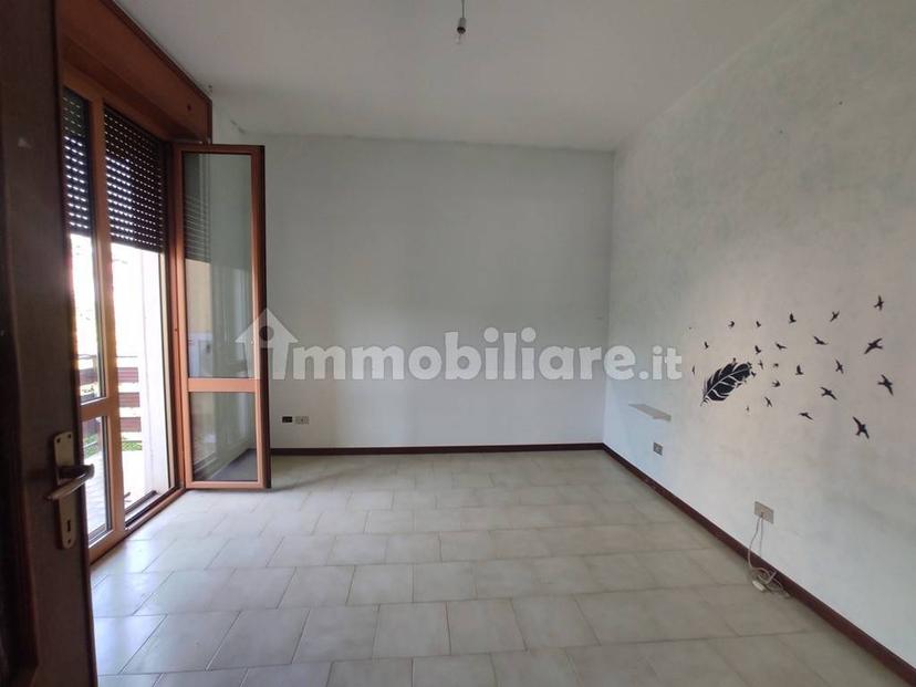 Quadrilocale via Giacomo Bionda, Centro, Ponte dell'Olio — foto 4 di 10