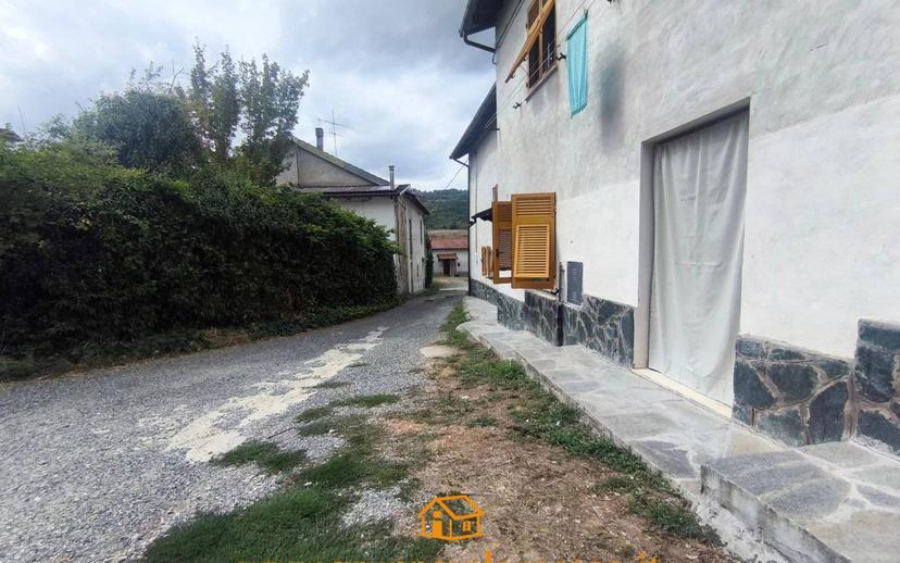 Terratetto unifamiliare 117 m², buono stato, Visone — foto 3 di 36