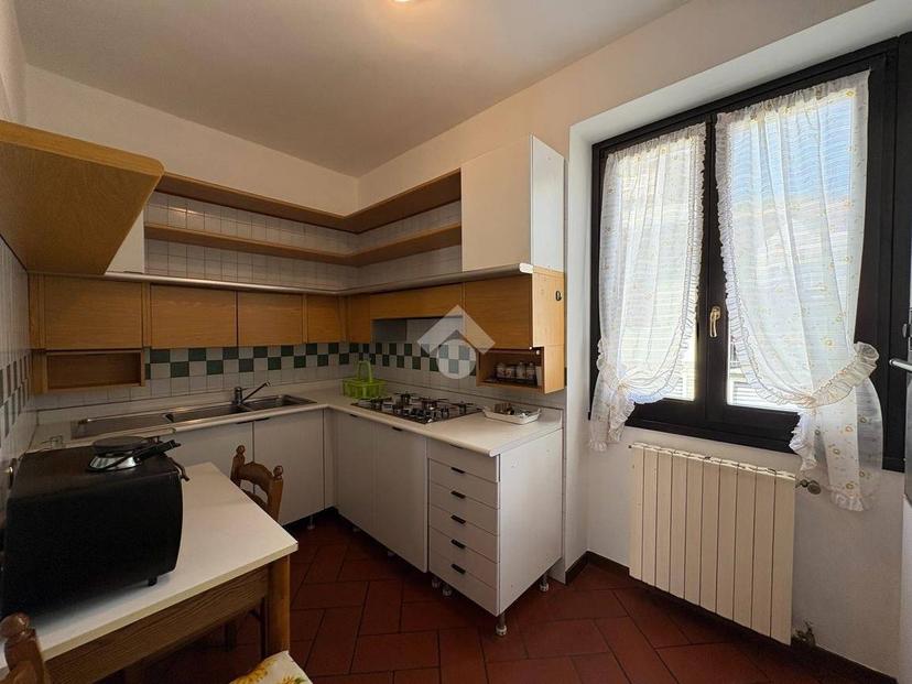 Bilocale via Guglielmo Marconi 31, Centro, Adrara San Martino — foto 5 di 10
