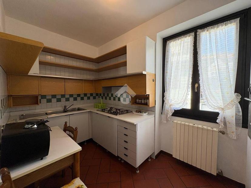 Bilocale via Guglielmo Marconi 31, Centro, Adrara San Martino — foto 8 di 10