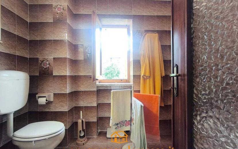 Terratetto unifamiliare 117 m², buono stato, Visone — foto 9 di 36