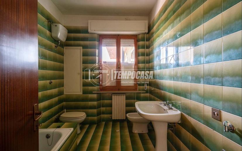 Quadrilocale via de Magistris, Centro, Matelica — foto 11 di 23