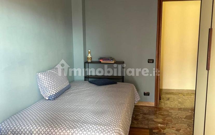 Stanza singola via delle Ortensie 8, Rieti