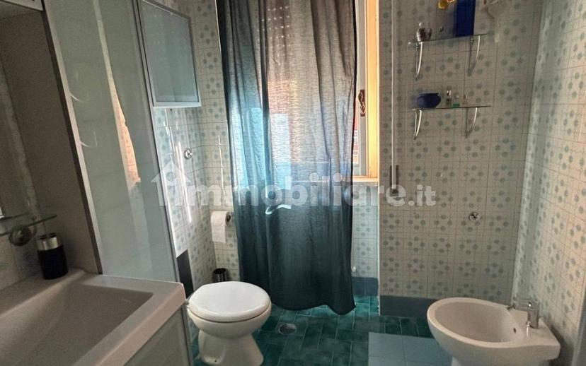 Stanza singola via delle Ortensie 8, Rieti — foto 10 di 19