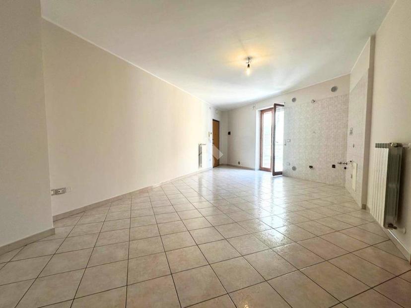 Quadrilocale via Ruggiero Scommegna 24, Settefrati, Barletta — foto 3 di 18