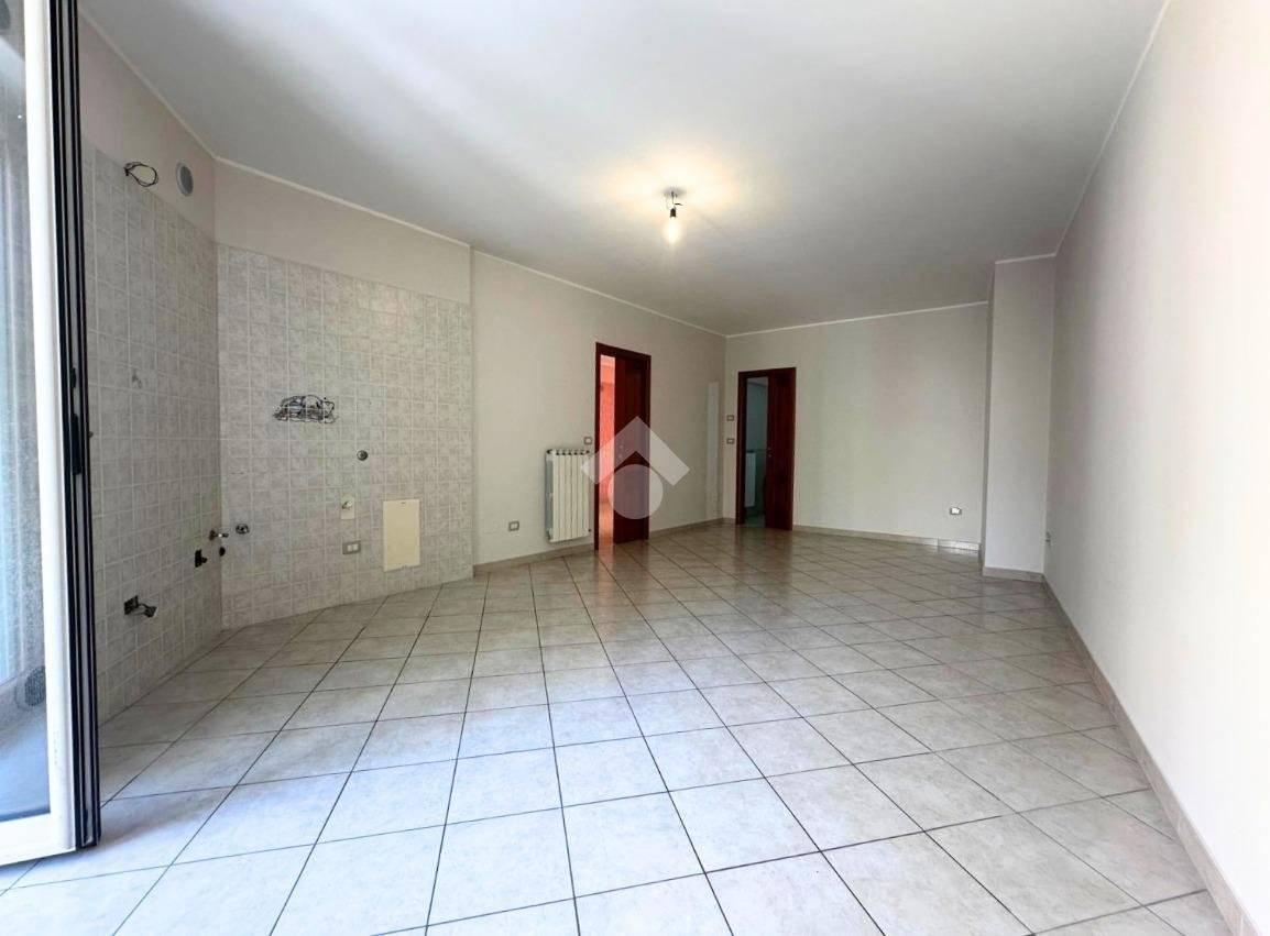 Quadrilocale via Ruggiero Scommegna 24, Settefrati, Barletta