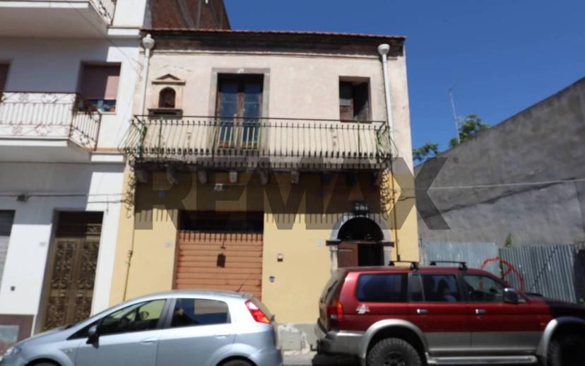 Terratetto unifamiliare 83 m², da ristrutturare, Calatabiano — foto 10 di 32