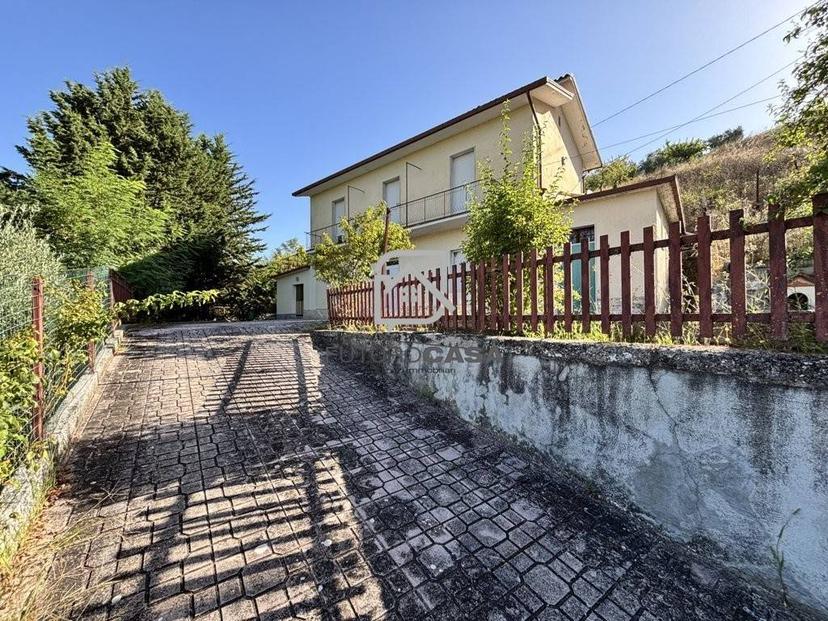 Terratetto unifamiliare Contrada Gaudiciello, Ariano Irpino — foto 36 di 48