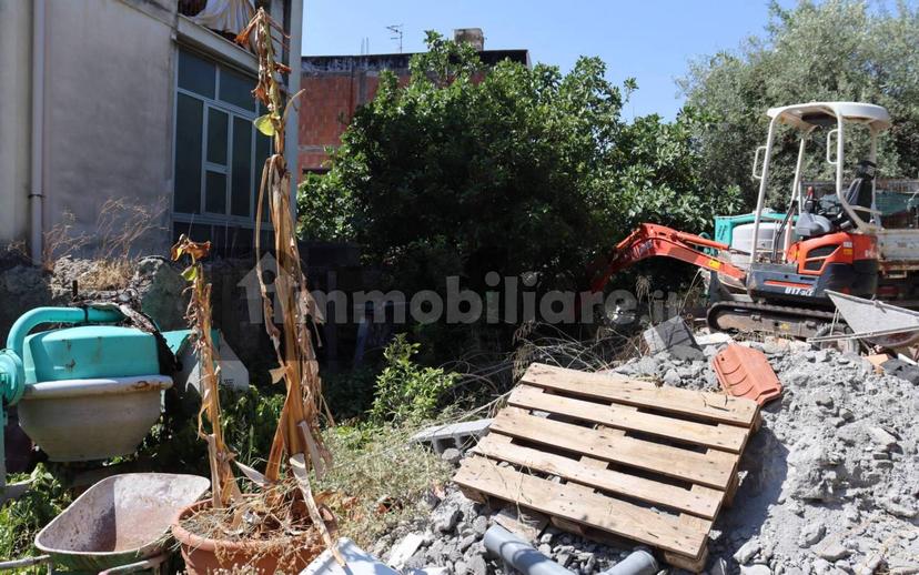 Terratetto unifamiliare 83 m², da ristrutturare, Calatabiano — foto 29 di 32