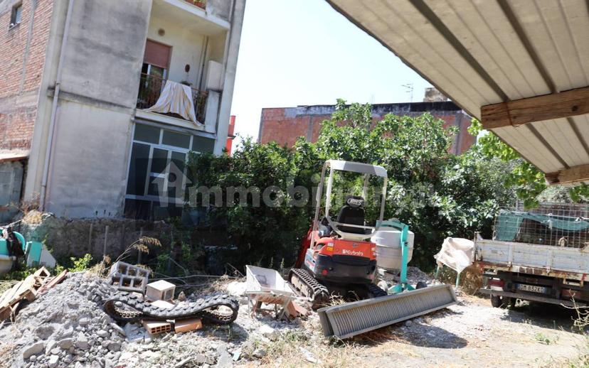 Terratetto unifamiliare 83 m², da ristrutturare, Calatabiano — foto 27 di 32