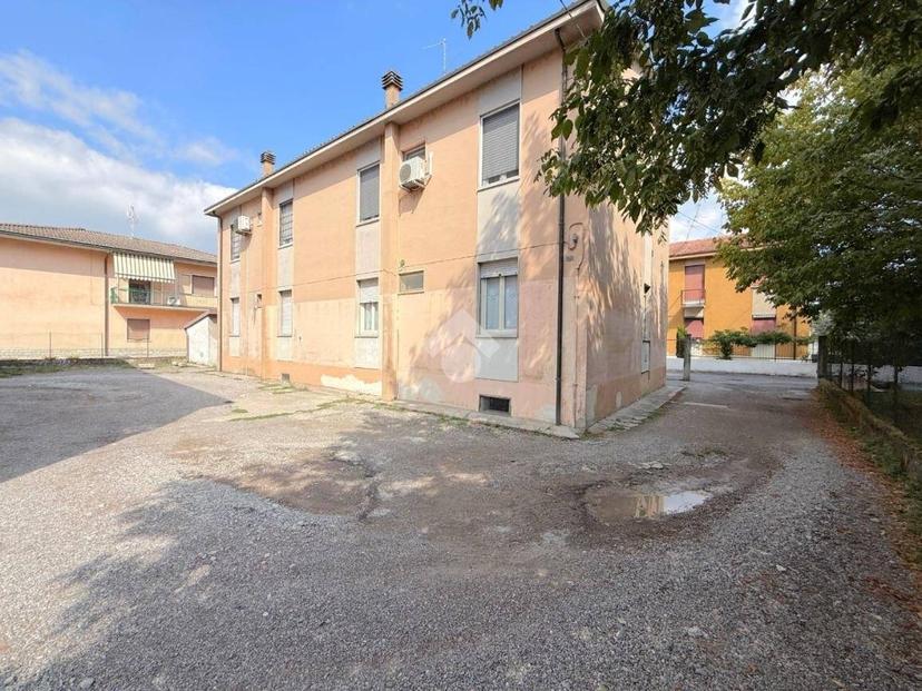 Trilocale via Gabriele D'Annunzio 1, Centro, Pandino — foto 6 di 23
