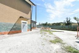 Terratetto unifamiliare via Provinciale le Uso 121, Borghi