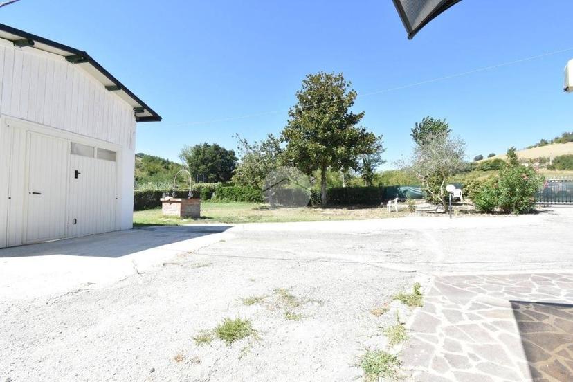 Terratetto unifamiliare via Provinciale le Uso 121, Borghi — foto 24 di 24