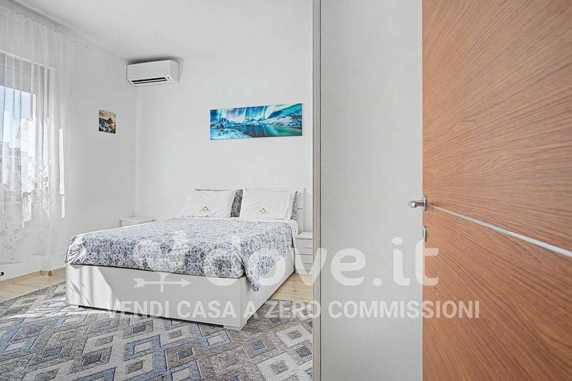 Quadrilocale via del Lavoro 42, Centro, Sommacampagna — foto 20 di 35