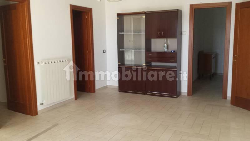 Mansarda via Francesco Petrarca, Centro, Bernalda — foto 2 di 11