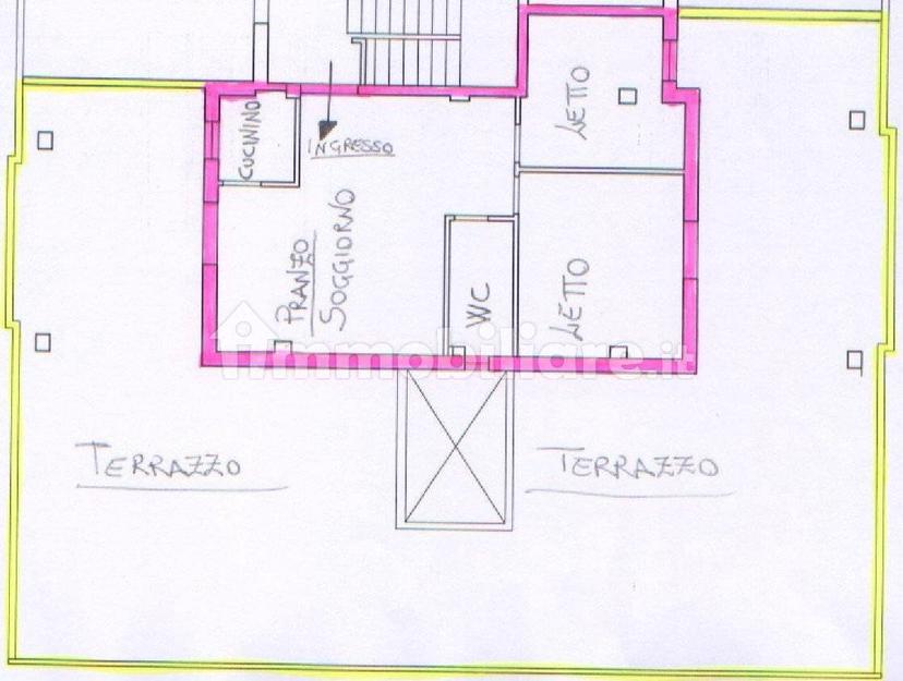 Mansarda via Francesco Petrarca, Centro, Bernalda