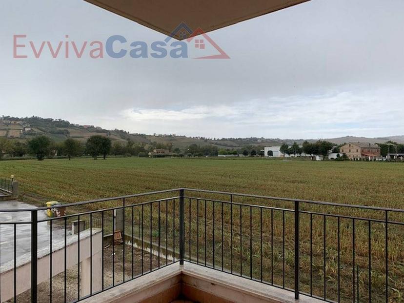 Quadrilocale via Nicola Bobadilla, Recanati — foto 4 di 26