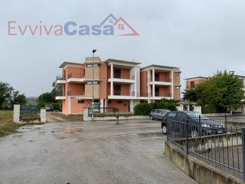 Quadrilocale via Nicola Bobadilla, Recanati — foto 8 di 26