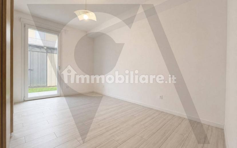 Villa plurifamiliare, ottimo stato, 135 m², Centro, Legnaro