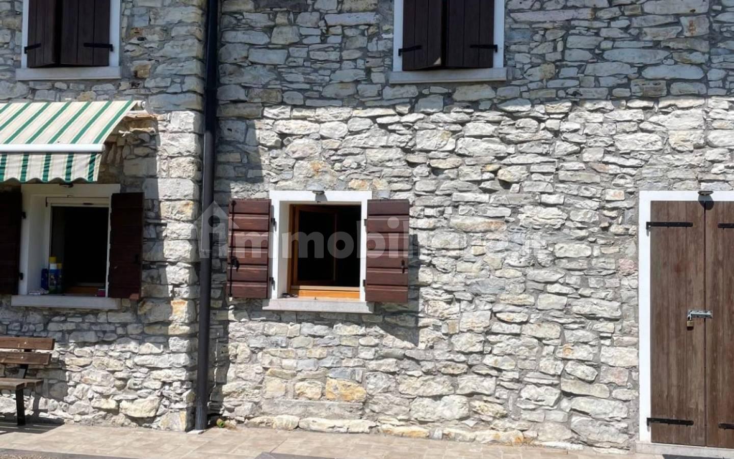 Villa bifamiliare via Prai 8, Rocca, Arsiè