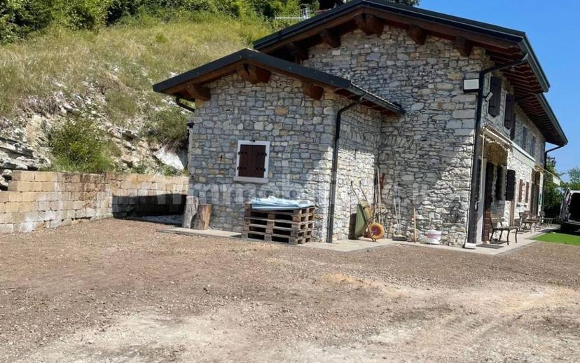 Villa bifamiliare via Prai 8, Rocca, Arsiè — foto 13 di 20
