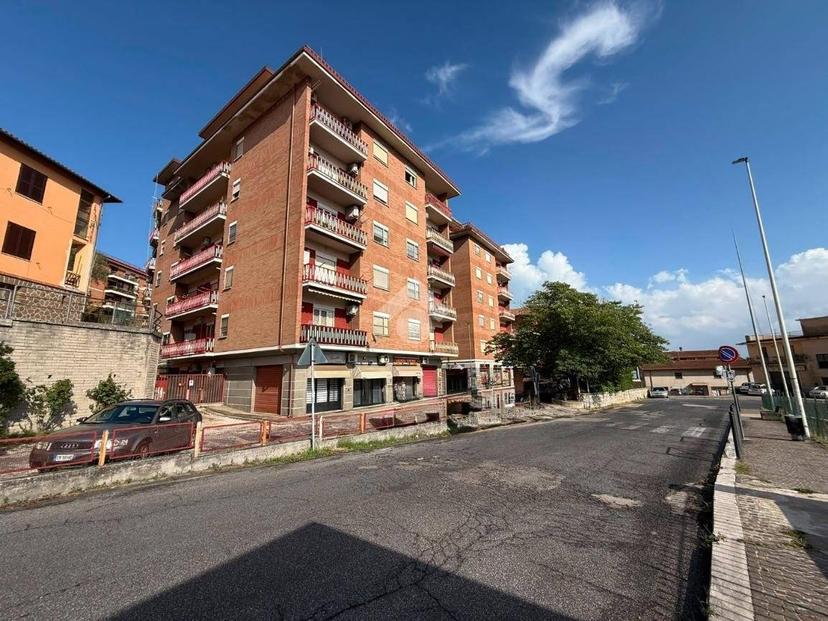 Trilocale via San Giorgetto, Centro, Anagni — foto 9 di 22