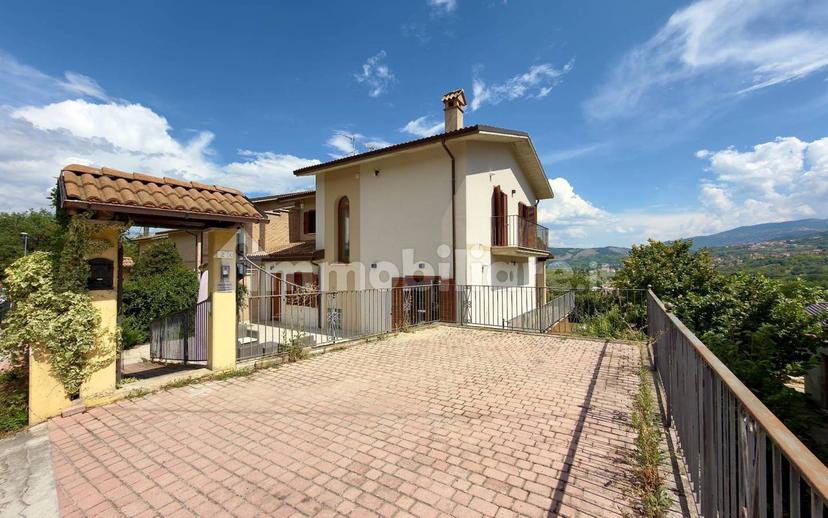 Villa bifamiliare via Paradosso 3 2C, Bellavista - Pianola, L'Aquila — foto 6 di 40