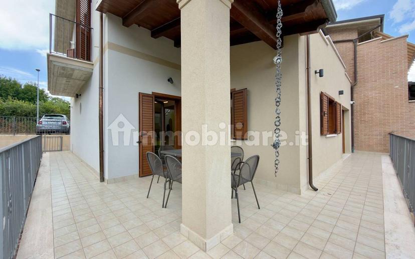 Villa bifamiliare via Paradosso 3 2C, Bellavista - Pianola, L'Aquila — foto 35 di 40