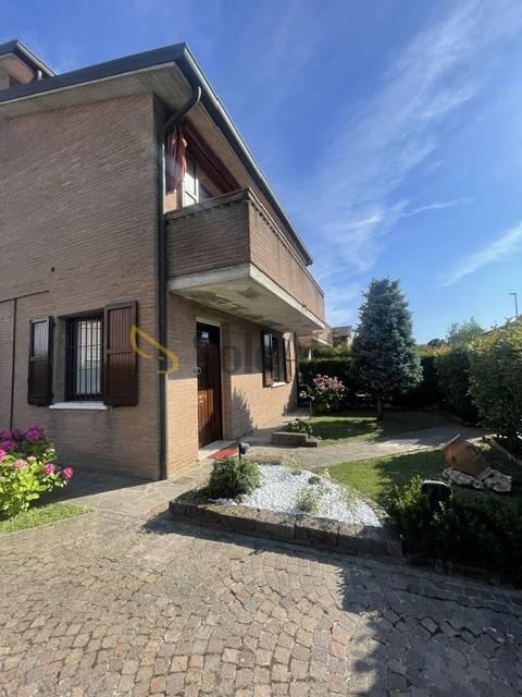 Villa unifamiliare via Concetto Marchesi 11, Fiera - Ferrara Sud, Ferrara — foto 4 di 32