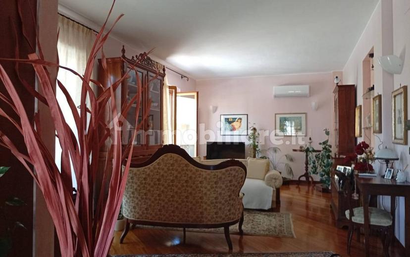 Villa bifamiliare via Giacomo Leopardi 15, Villa Verrocchio, Montesilvano — foto 46 di 127