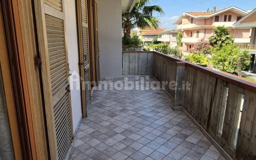 Villa bifamiliare via Giacomo Leopardi 15, Villa Verrocchio, Montesilvano — foto 66 di 127
