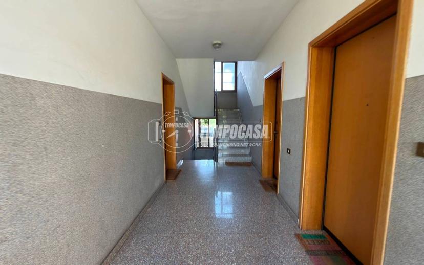 Trilocale via Papa Giovanni XXIII, Villongo — foto 13 di 17